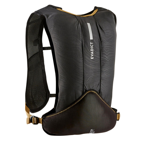 TRAIL RUNNING HYDRATION BAG 5L BLACK BASIC BRONZE Decathlon UAE