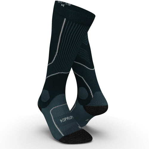 





RUN900 RUNNING COMPRESSION SOCKS - SLATE BLUE