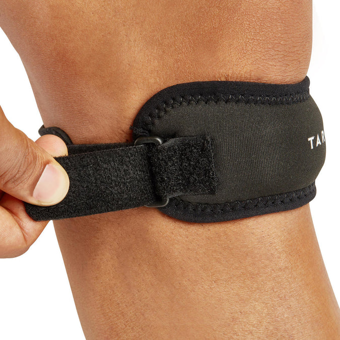 Men s Women s Left Right Supportive Knee Strap Black Decathlon UAE