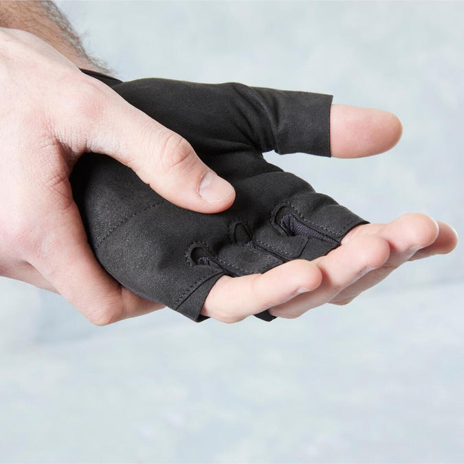 Decathlon shops weight gloves