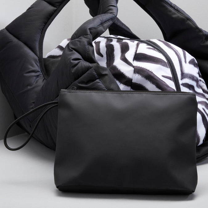 This bag is one of the range s originals but is still ultra functional